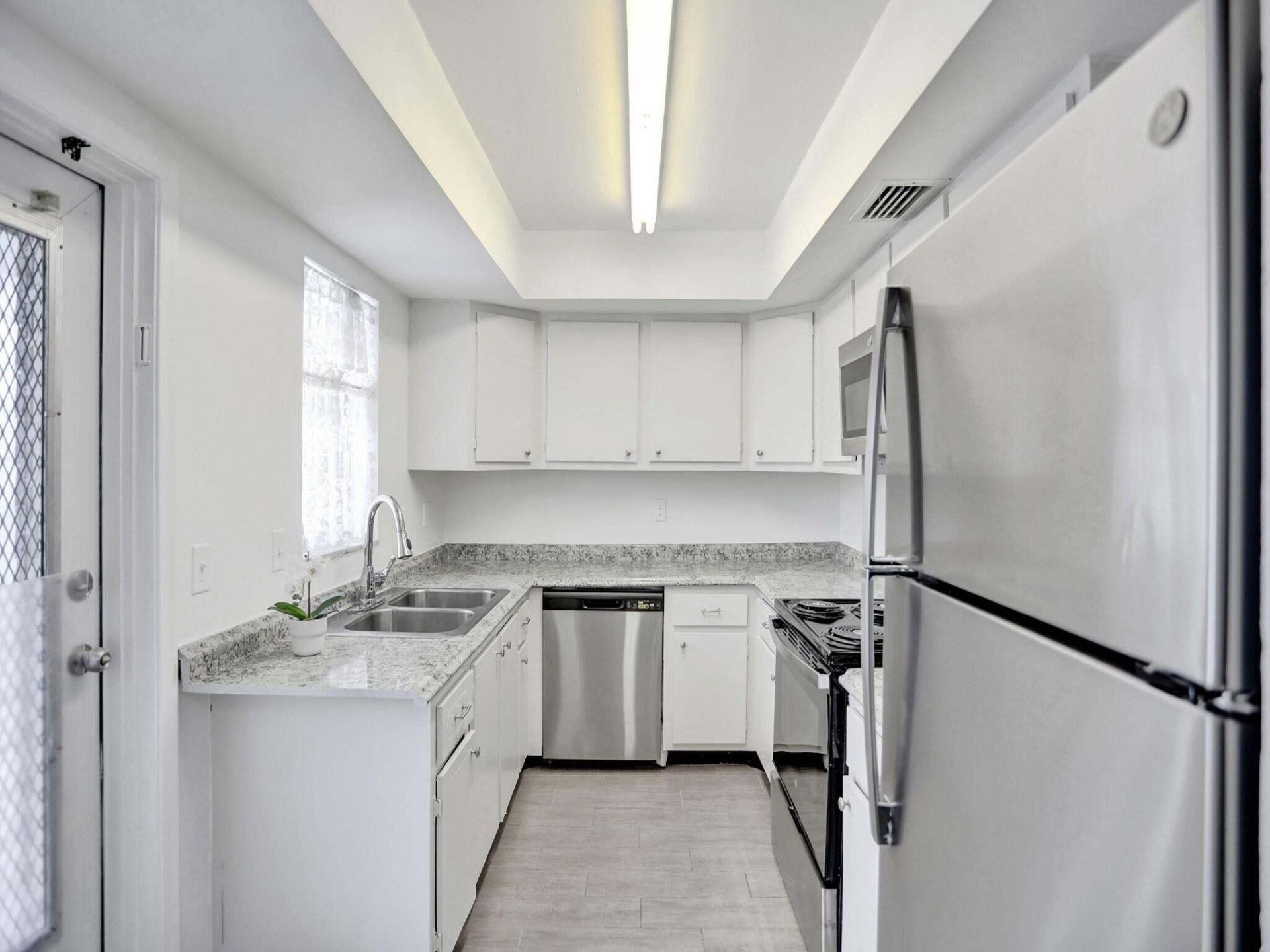 10193 N Military Trail, Unit 206, Palm Beach Gardens, FL 33410 Photo