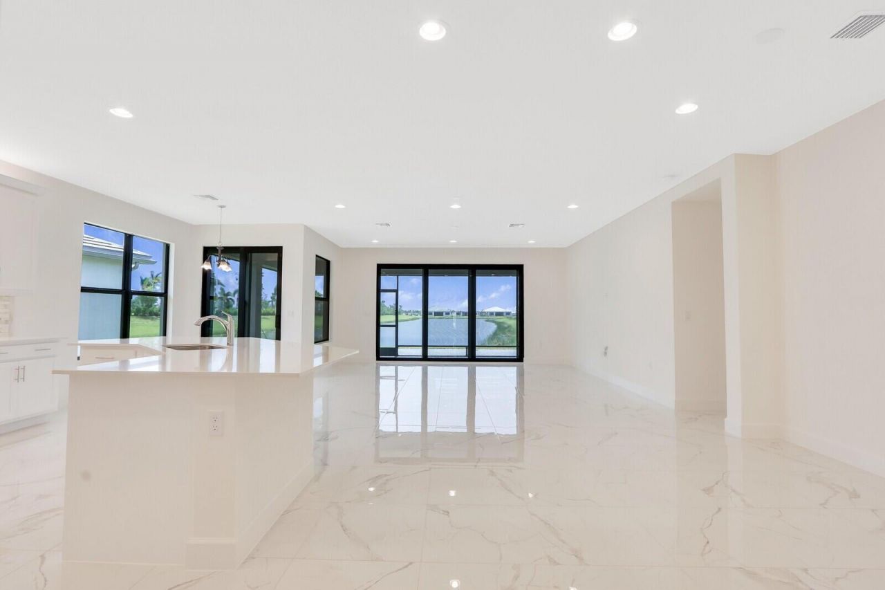 12236 SW Tidal Shores Way, Port Saint Lucie, FL 34987 Photo