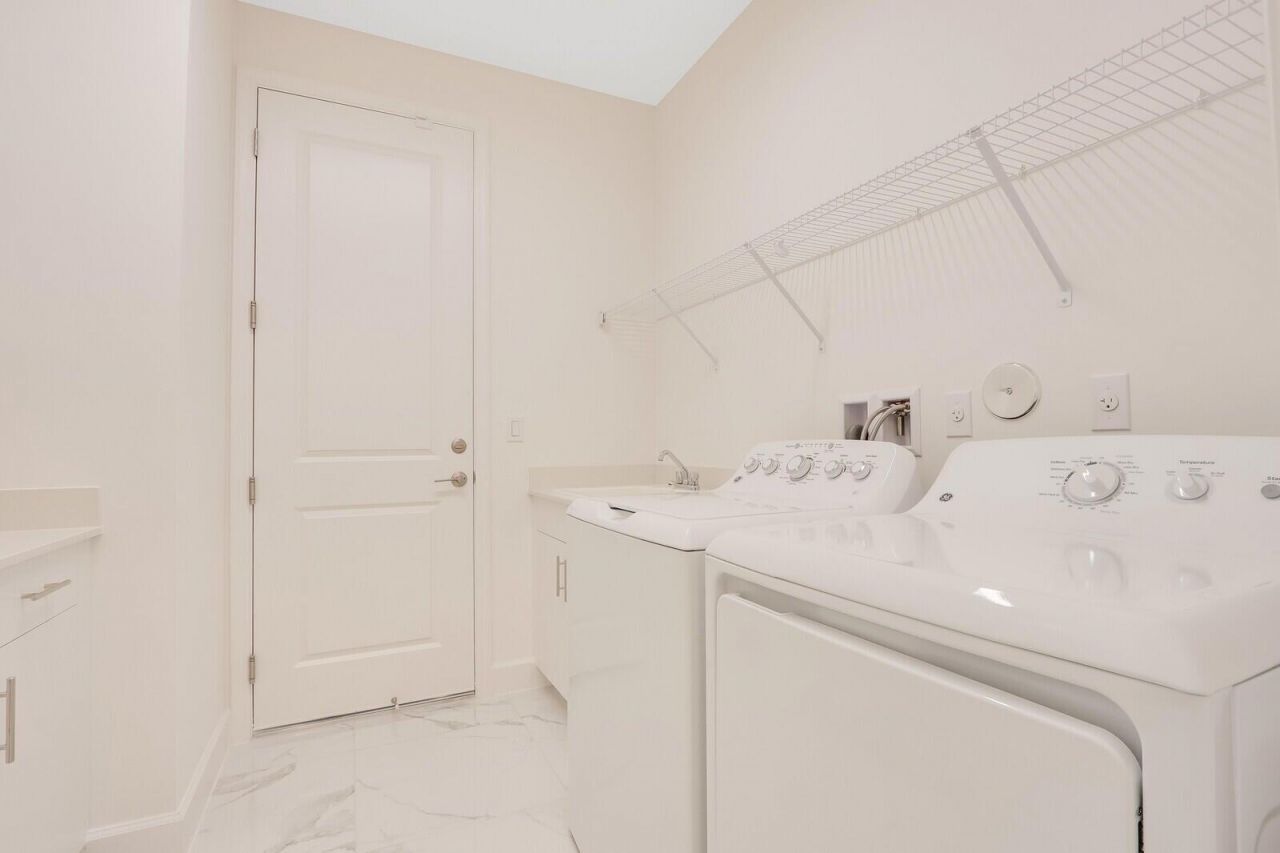 12236 SW Tidal Shores Way, Port Saint Lucie, FL 34987 Photo