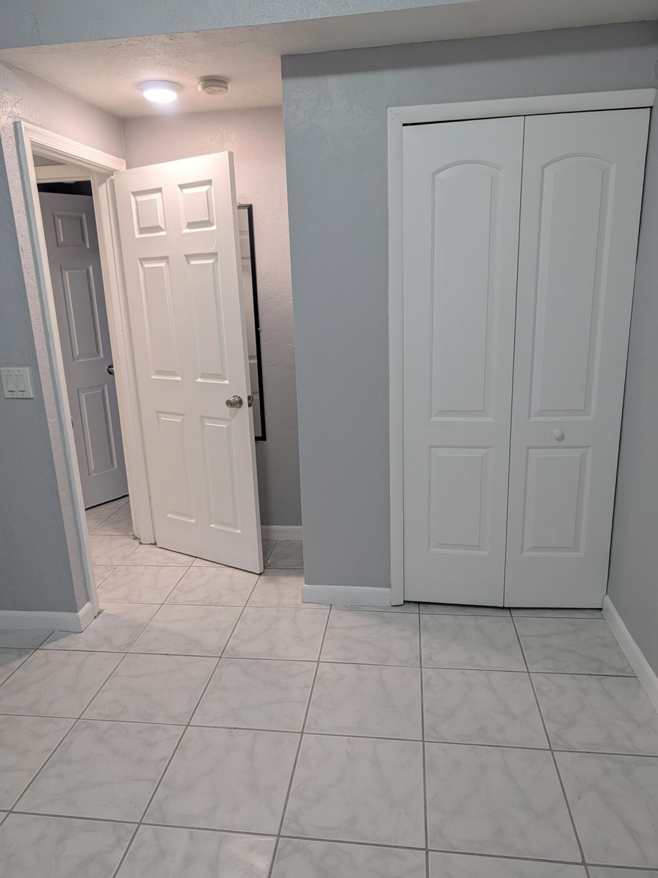 2990 NW 7th Court, Fort Lauderdale, FL 33311 Photo