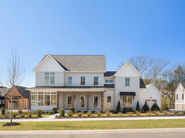 8876 Edgecomb Dr , College Grove, TN 37046