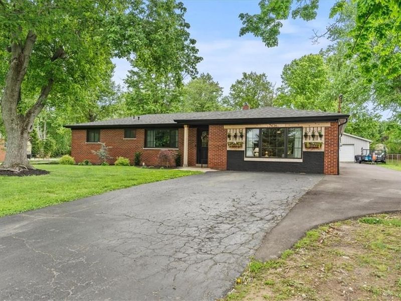 7436 Stephen Street, Maineville, OH 45039 Photo 2