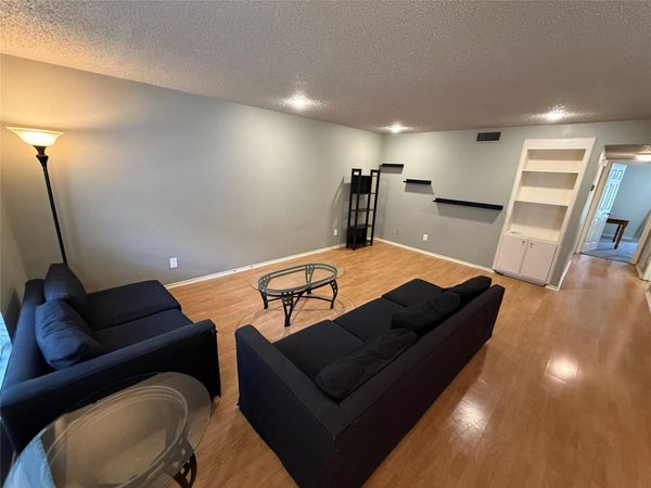 2401 Leon ST, Unit 209, Austin, TX 78705