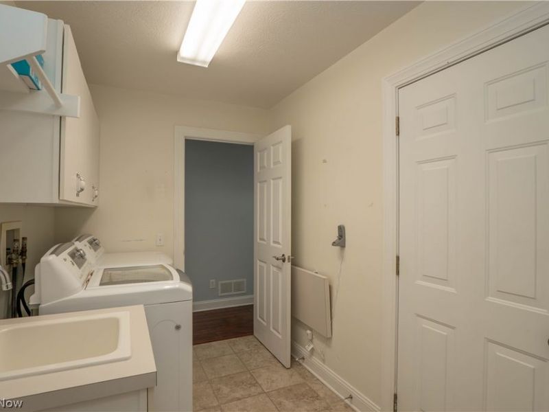 3301 Sumser Street NW, North Canton, OH 44720 Photo 14