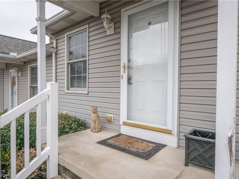 3301 Sumser Street NW, North Canton, OH 44720 Photo 4