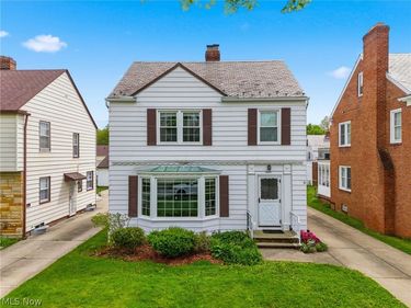 3695 Normandy Road, Shaker Heights, OH 44120