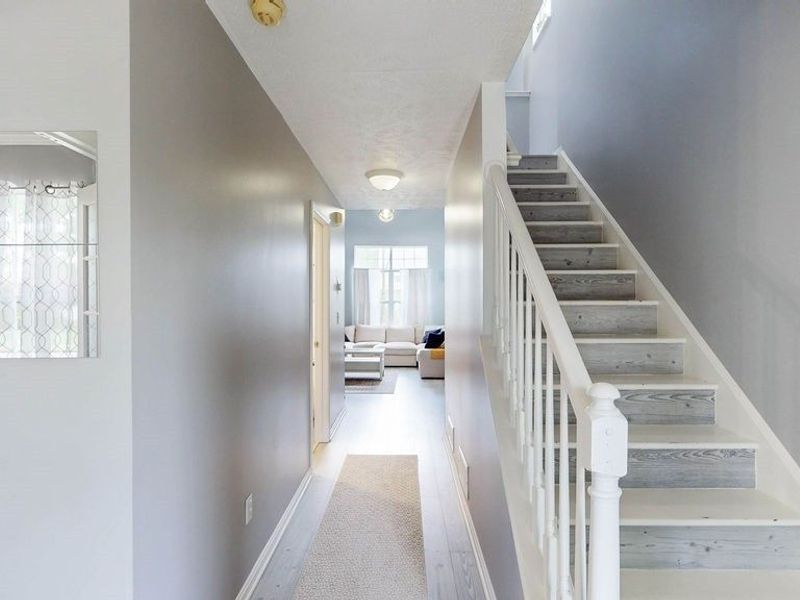 8683 Kingfisher Lane, Macedonia, OH 44056 Photo 6