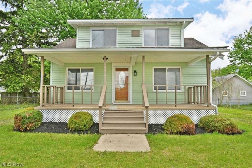 190 Bennett Court, Geneva, OH 44041 Main Photo