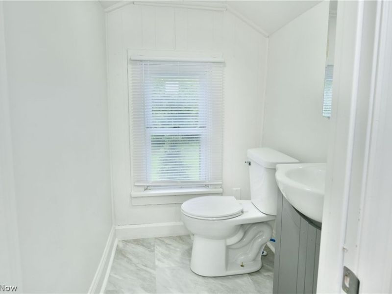 190 Bennett Court, Geneva, OH 44041 Photo 32