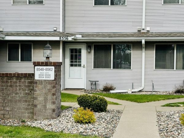 8556 S Pond Trail, Champlin, MN 55316