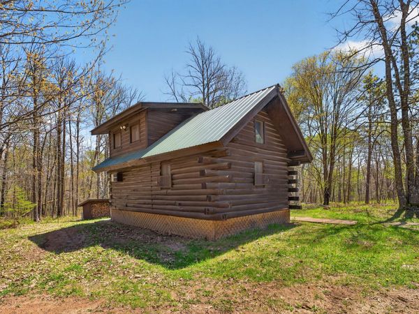32710 Kettle River Road, Hinckley, MN 55037