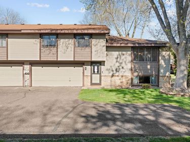 3716 Brookdale Circle N, Brooklyn Park, MN 55443