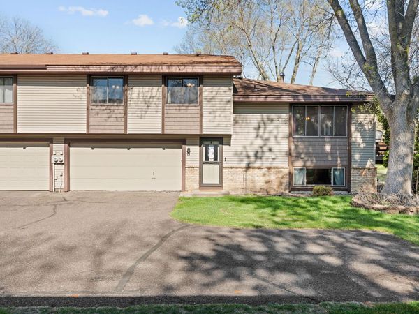 3716 Brookdale Circle N, Brooklyn Park, MN 55443