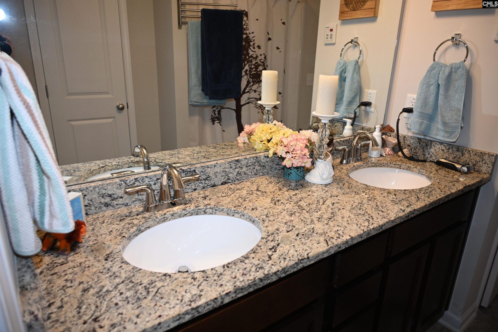 64 Salers Lane Photo 22
