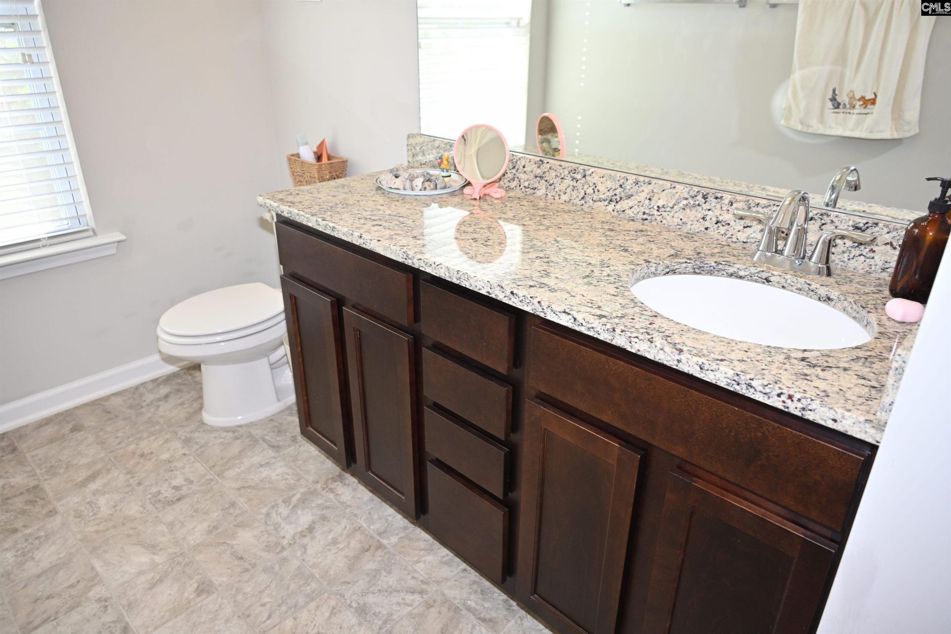 64 Salers Lane Photo 27