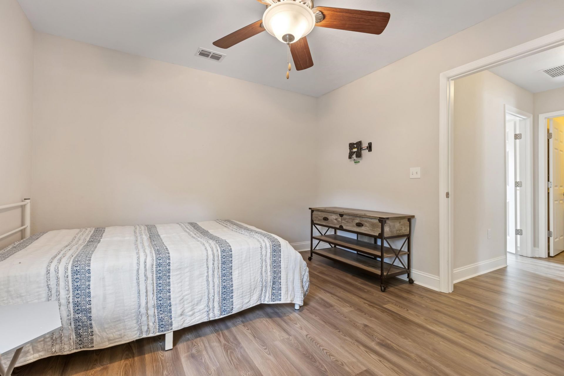 935 Dade Street, Tallahassee, FL 32304 Photo