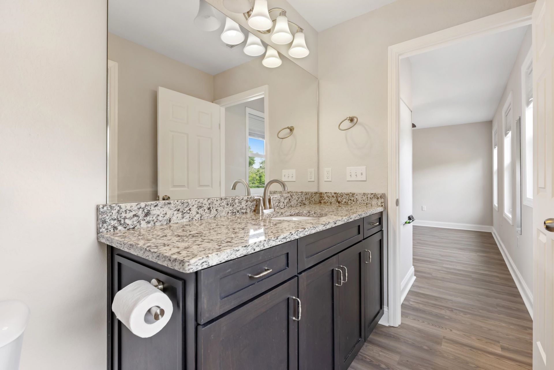 935 Dade Street, Tallahassee, FL 32304 Photo