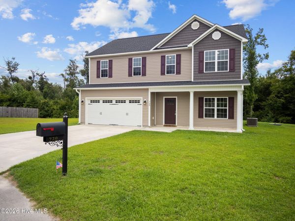 720 Kiwi Stone Circle , Jacksonville, NC 28546