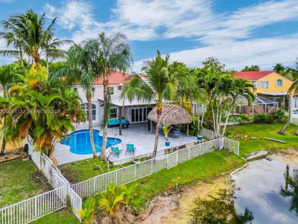 1080 NW 192nd Ave , Pembroke Pines, FL 33029 Photo