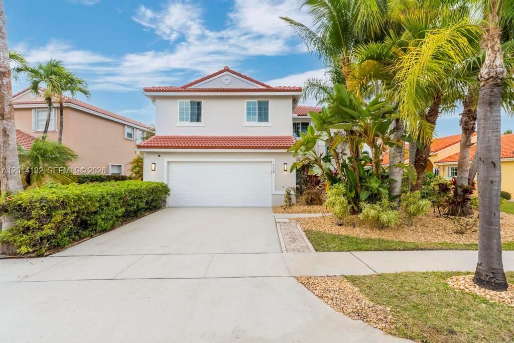 1080 NW 192nd Ave , Pembroke Pines, FL 33029 Photo