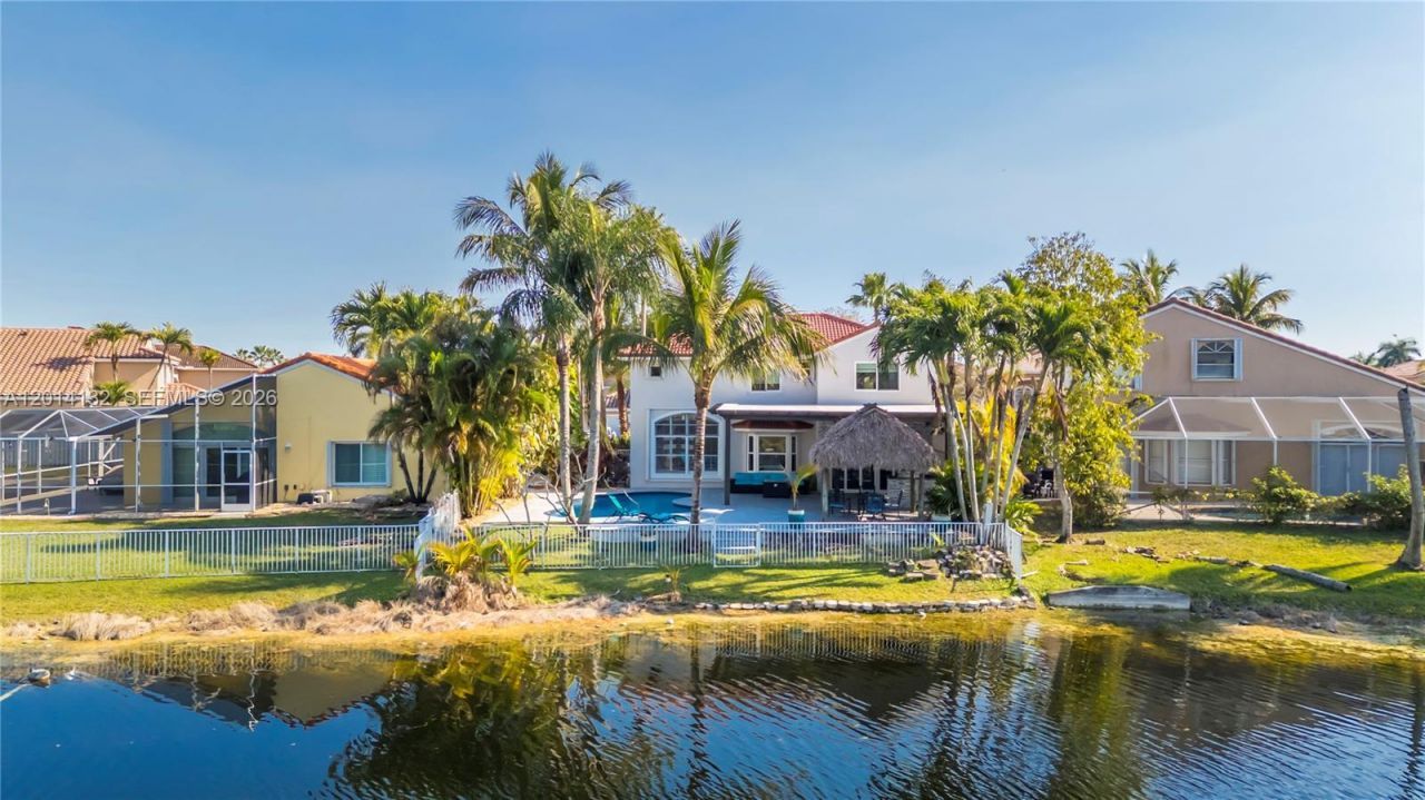 1080 NW 192nd Ave , Pembroke Pines, FL 33029 Photo