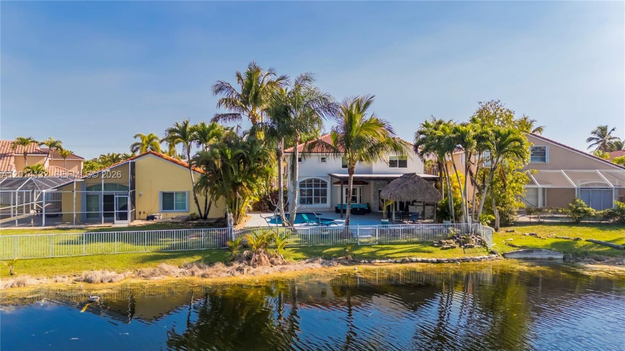 1080 NW 192nd Ave , Pembroke Pines, FL 33029 Photo