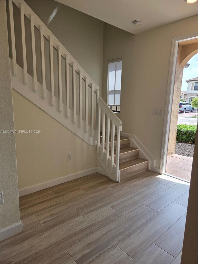 10840 W 33rd Ln, Hialeah, FL 33018 Photo