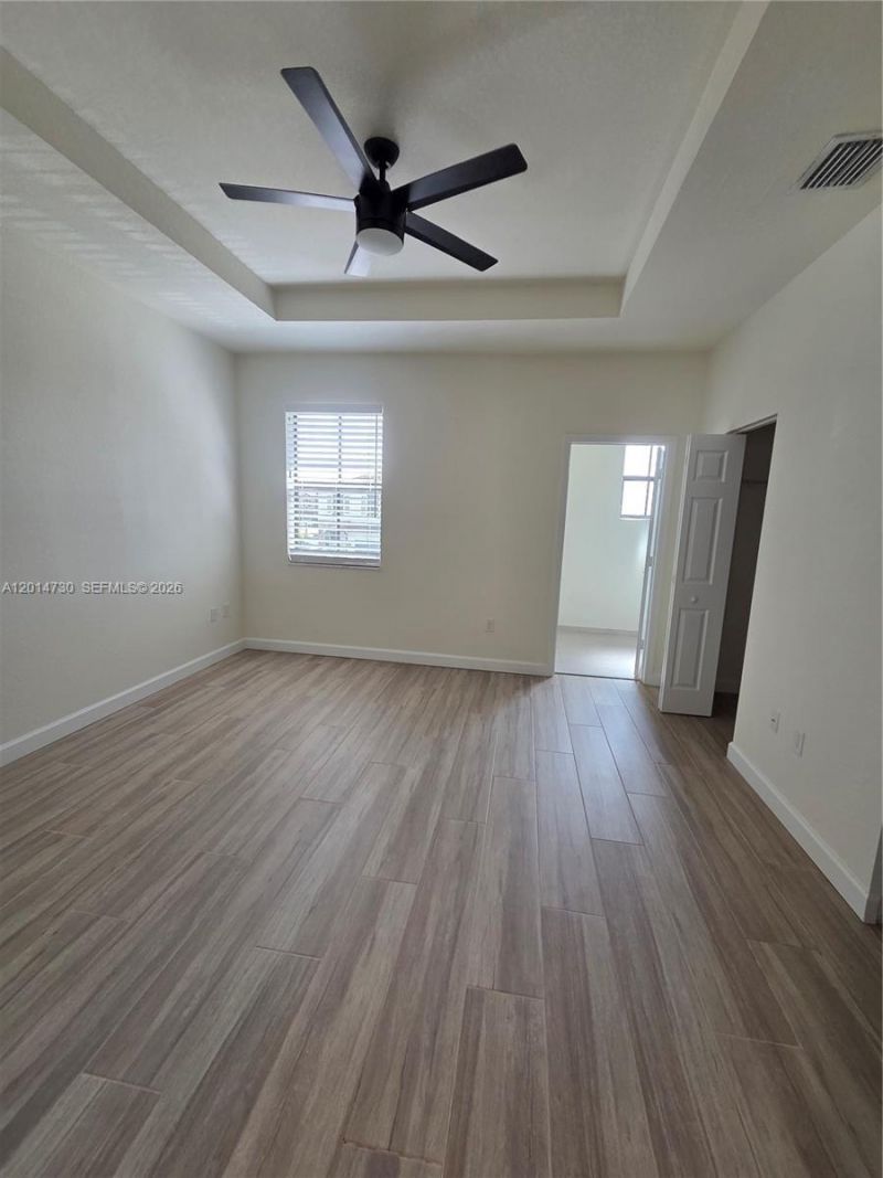 10840 W 33rd Ln, Hialeah, FL 33018 Photo