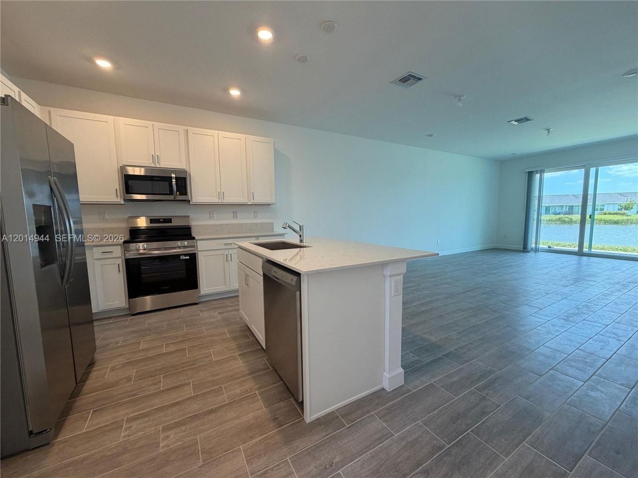 3747 Harborside Ave , Unit 3747, Fort Pierce, FL 34946 Photo