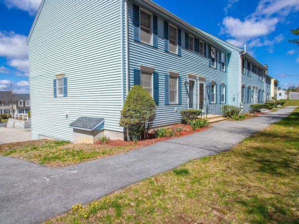 61 Century Way, Unit 61, Gardner, MA 01440
