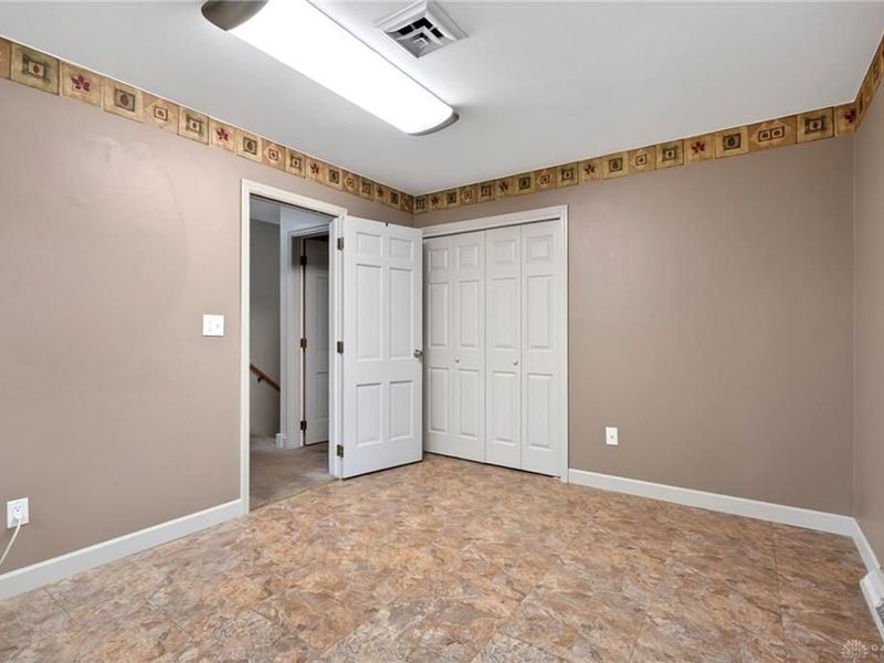 149 Balmoral Drive, Dayton, OH 45429 Photo 24