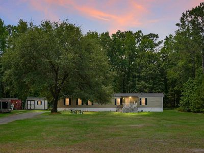 605 Country Club Road, Andrews, SC 29510