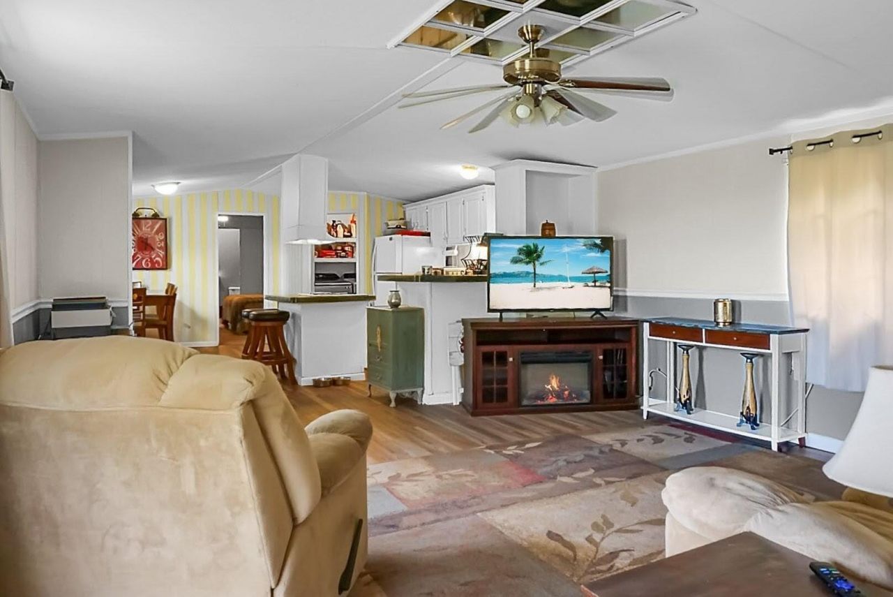 605 Country Club Road Photo 14