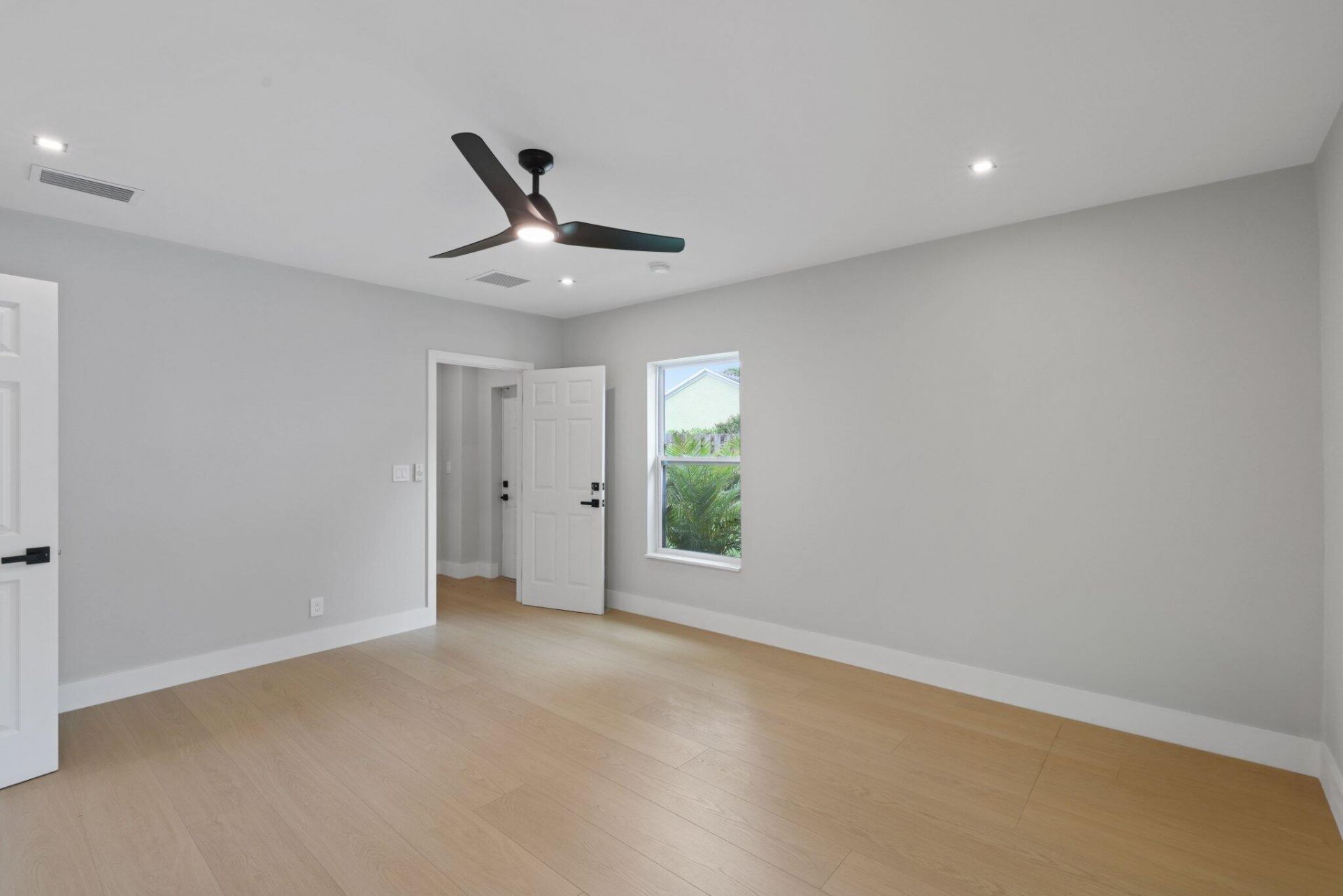 275 NE 16th Street, Delray Beach, FL 33444 Photo