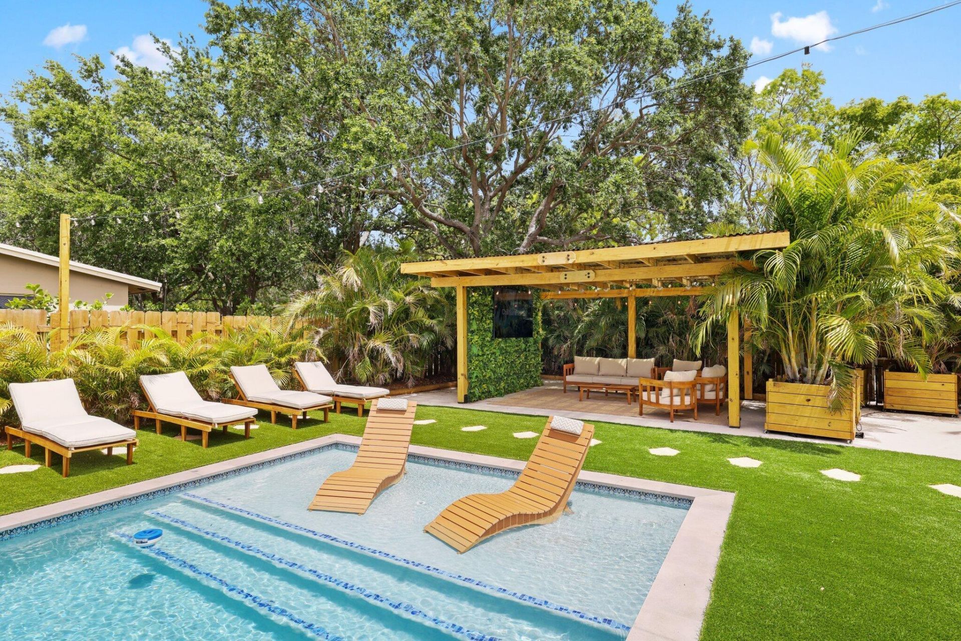 275 NE 16th Street, Delray Beach, FL 33444 Photo