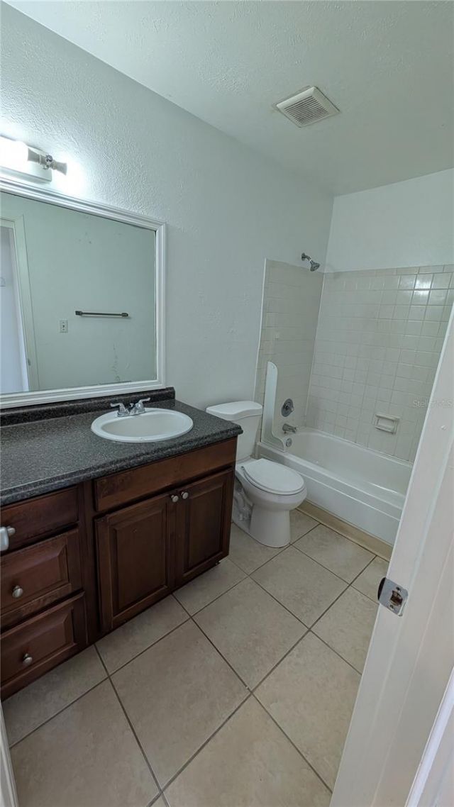 4028 Billingsgate Rd , Orlando, FL 32839 Photo