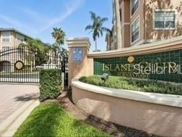 4301 BAY CLUB CIRCLE, Unit 4301, TAMPA, FL 33607