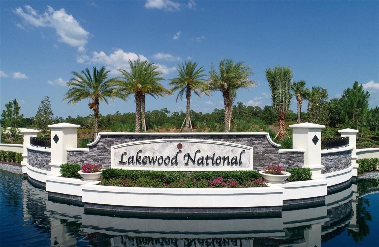 17521 Hickok Belt Loop, Bradenton, FL 34211 Photo