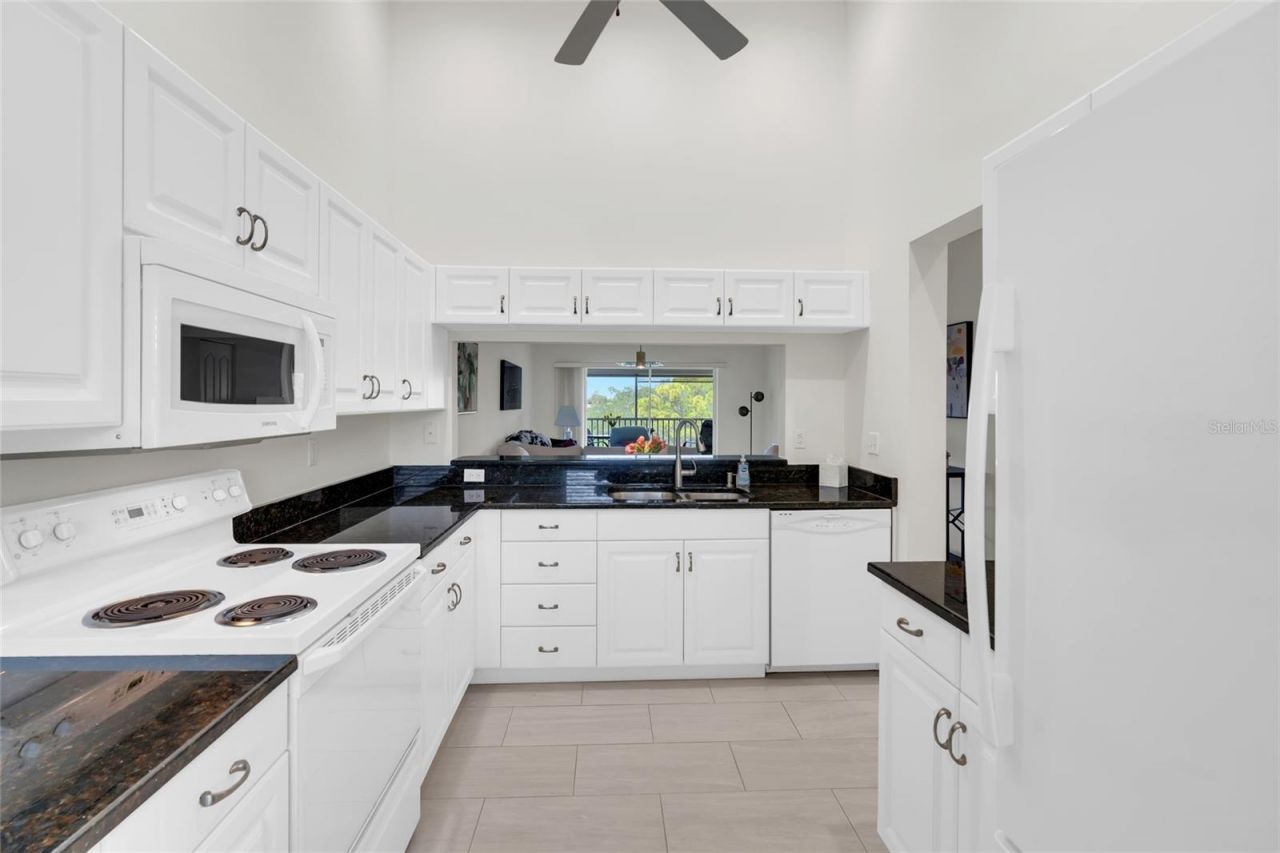 8750 Olde Hickory Avenue, Unit 9308, Sarasota, FL 34238 Photo