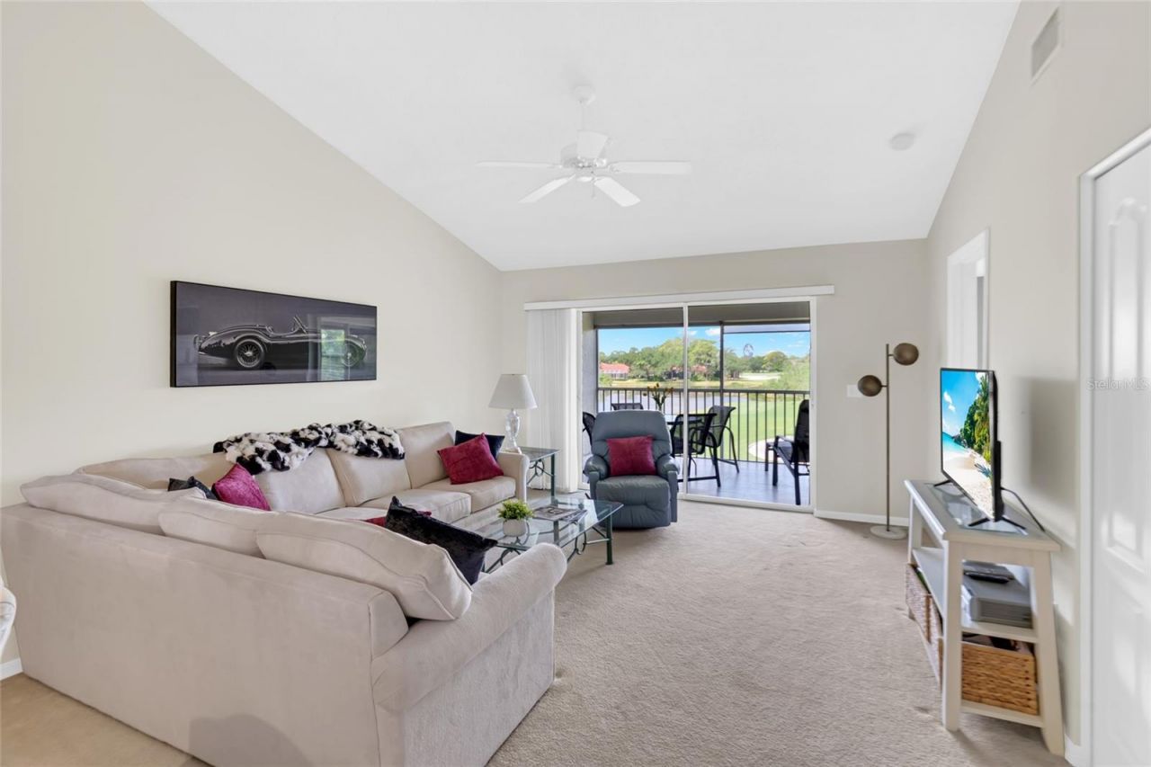 8750 Olde Hickory Avenue, Unit 9308, Sarasota, FL 34238 Photo