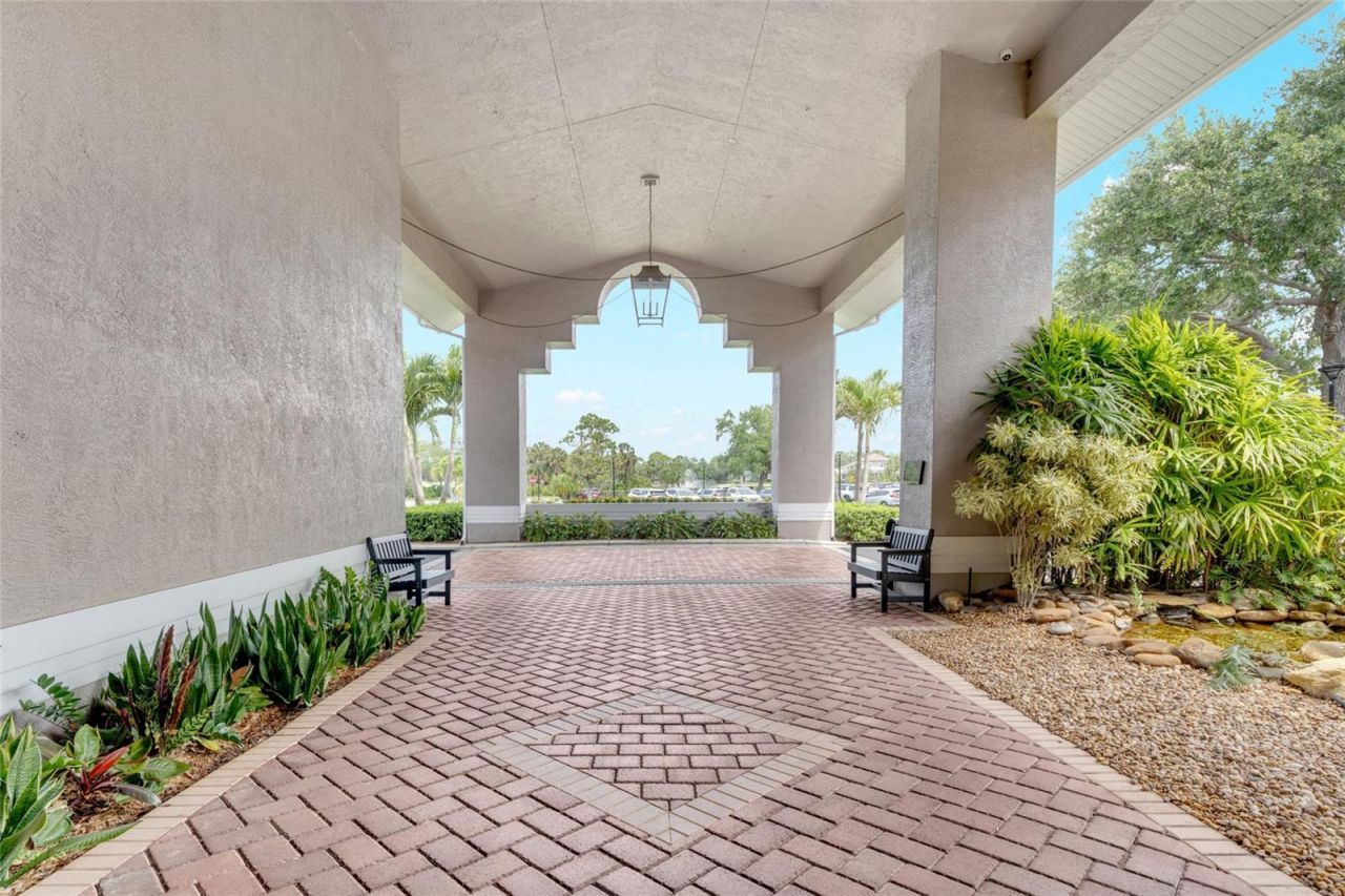 8750 Olde Hickory Avenue, Unit 9308, Sarasota, FL 34238 Photo