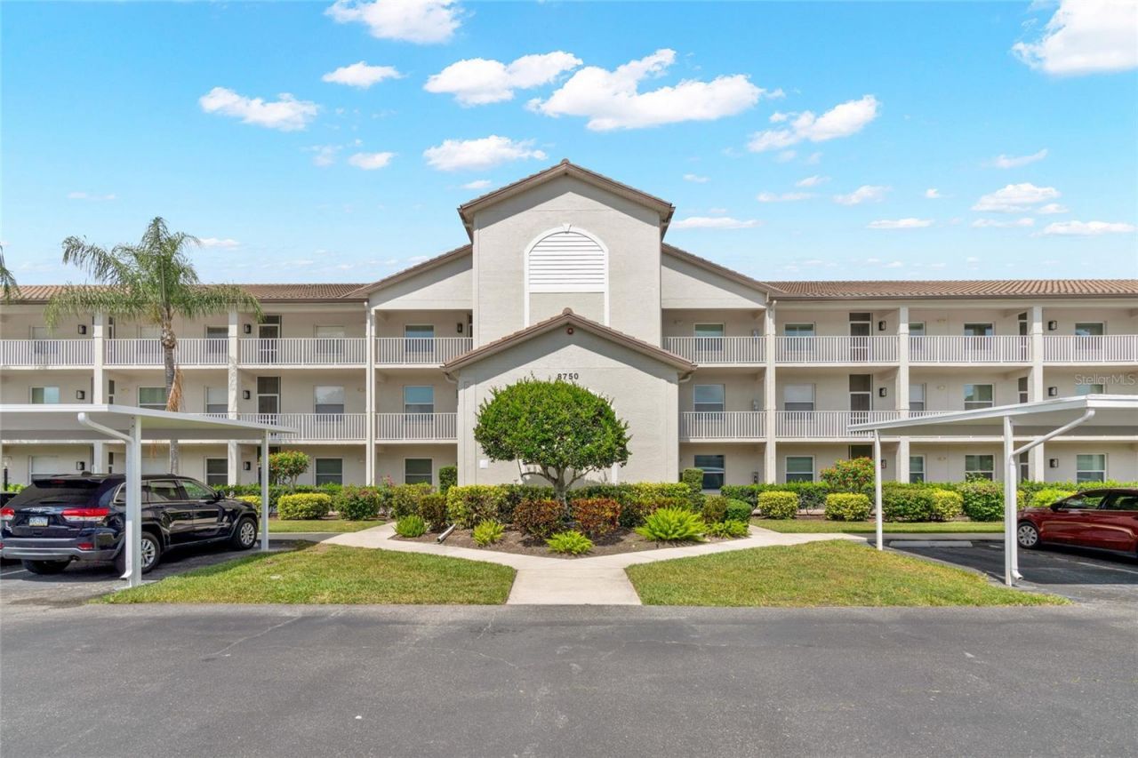 8750 Olde Hickory Avenue, Unit 9308, Sarasota, FL 34238 Photo