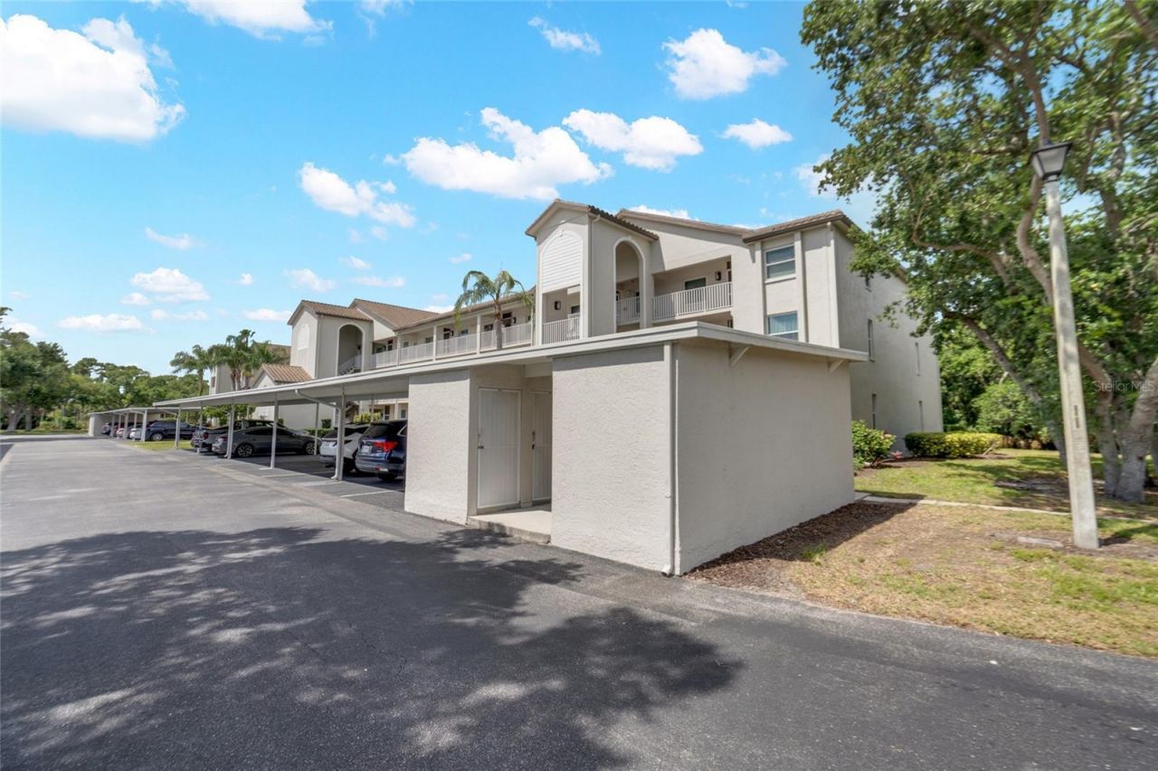 8750 Olde Hickory Avenue, Unit 9308, Sarasota, FL 34238 Photo