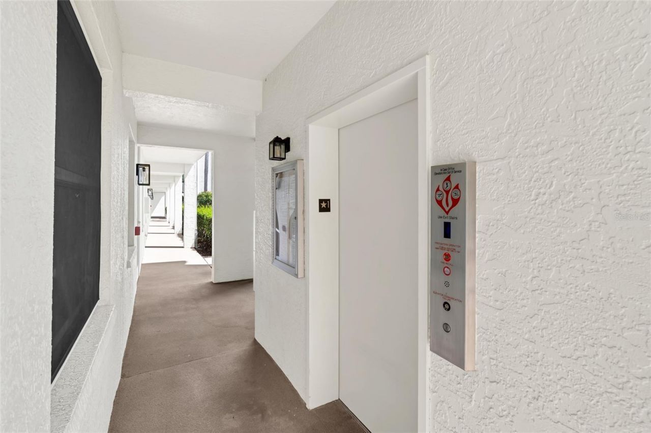 8750 Olde Hickory Avenue, Unit 9308, Sarasota, FL 34238 Photo