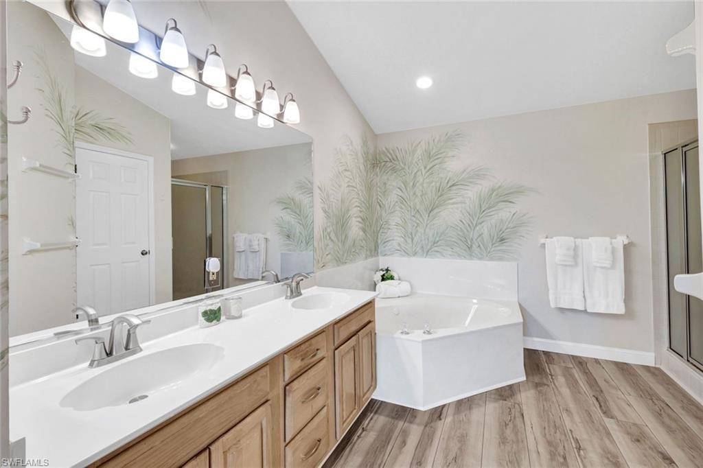 26891 Wedgewood Dr, Unit 203, Bonita Springs, FL 34134 Photo