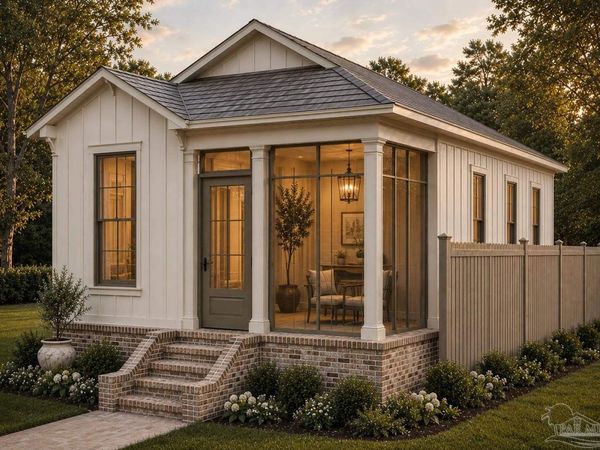 816 W La Rua St, Pensacola, FL 32501