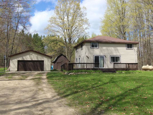 8390 W Beaver Road, Grayling, MI 49738