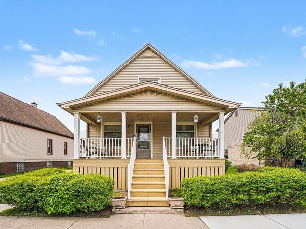 1822 4th Street, Wyandotte, MI 48192