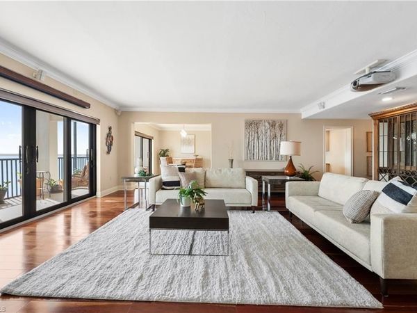 1920 Virginia AVE , Unit 902, FORT MYERS, FL 33901