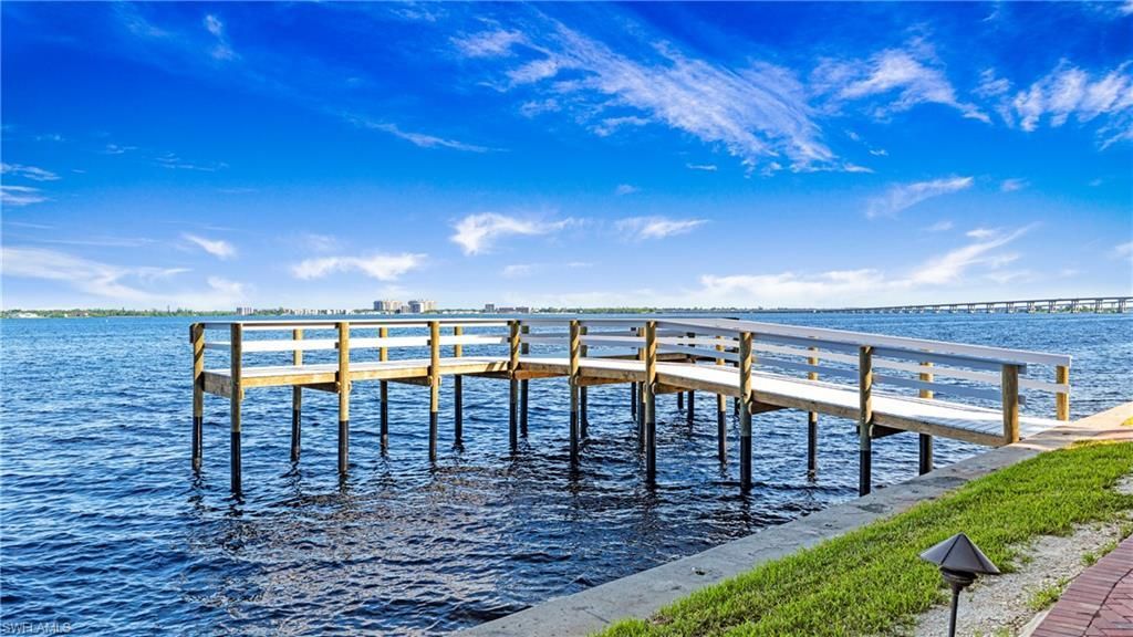 1920 Virginia Ave , Unit 902, Fort Myers, FL 33901 Photo